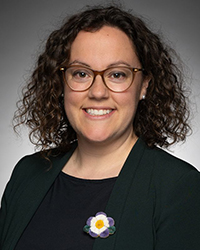 L'honorable Rebecca Alty