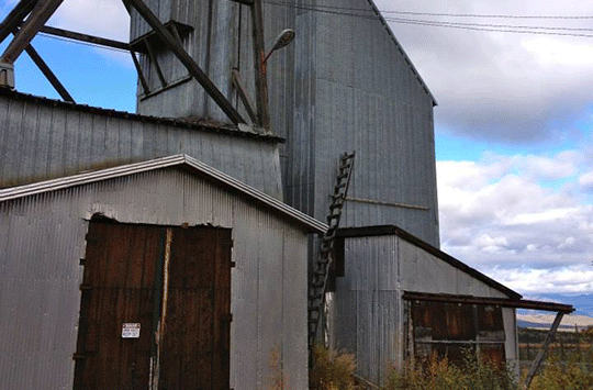 The Husky Mine headframe. Production continued at the Husky Mine until 1989.