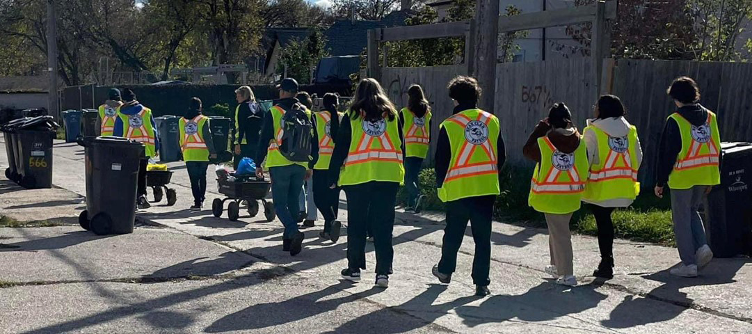 Les portes s'ouvrent sur un espace pour les peuples autochtones du Canada.